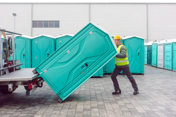 Portable Toilet Options We Offer in Bay Minette, AL
